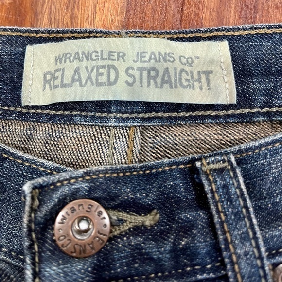 Wrangler Jeans Relaxed Fit Straight Leg - Picture 6 of 14